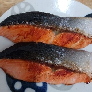 おうち割烹☆秋鮭の塩焼き